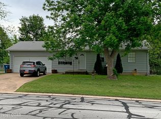 1501 E 26th St, Joplin, MO 64804