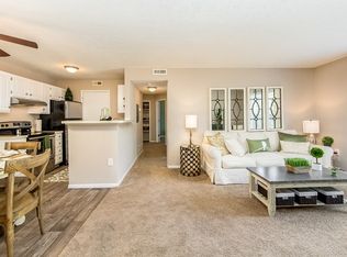 2326 Glen Lake Cir, Hilliard, OH 43026
