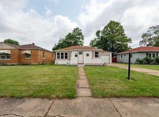 2434 9th Ave E, Hibbing, MN 55746