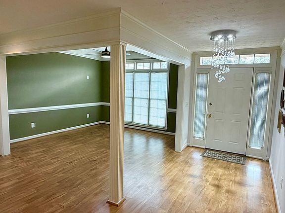 4th image of 8089 Glen Valley Dr