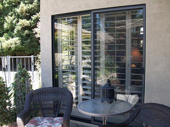 4th image of 2405 Central Park Dr
