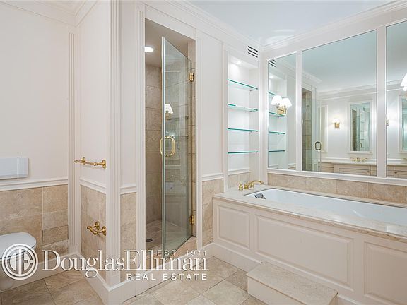 3rd image of 150 Columbus Ave APT 5F
