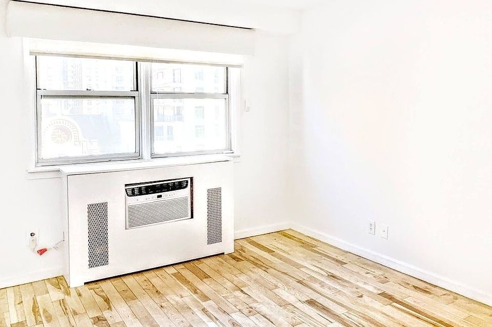 1st image of 145 E 27th St APT 10C