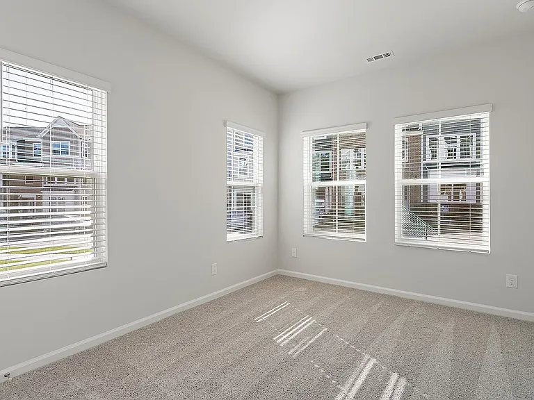 324 Chesapeake Commons St — Photo 12