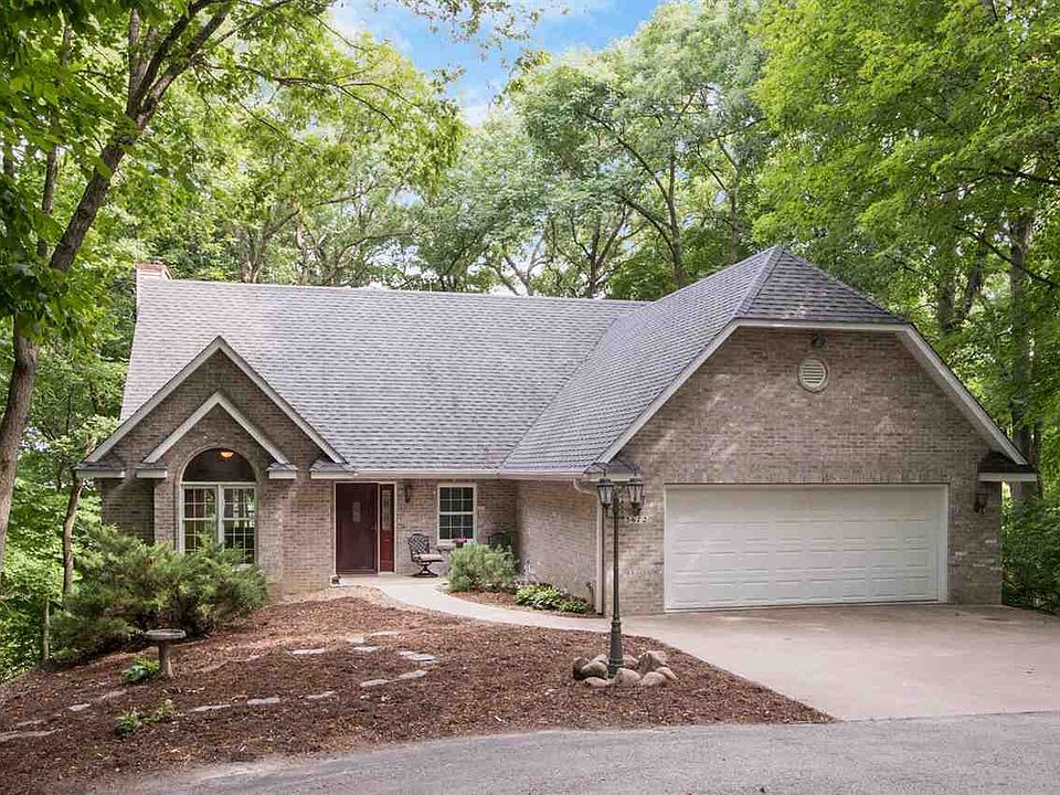 1st image of 3672 Danielle Ct NE