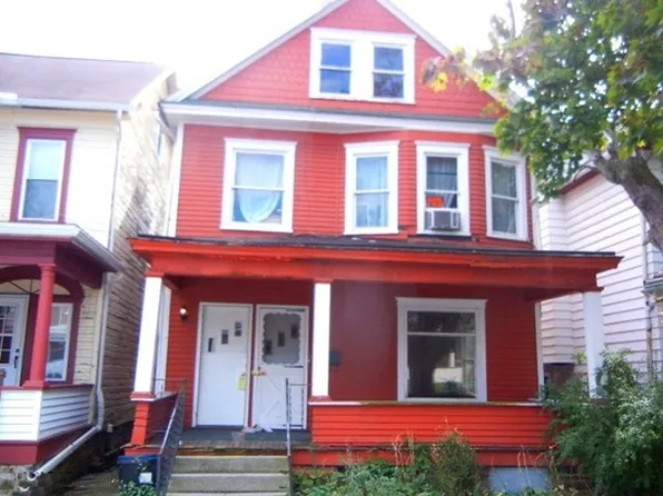 2621 W Chestnut Ave, Altoona, PA 16601