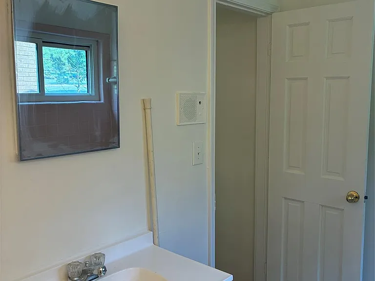 2334 Senior Dr — Photo 21