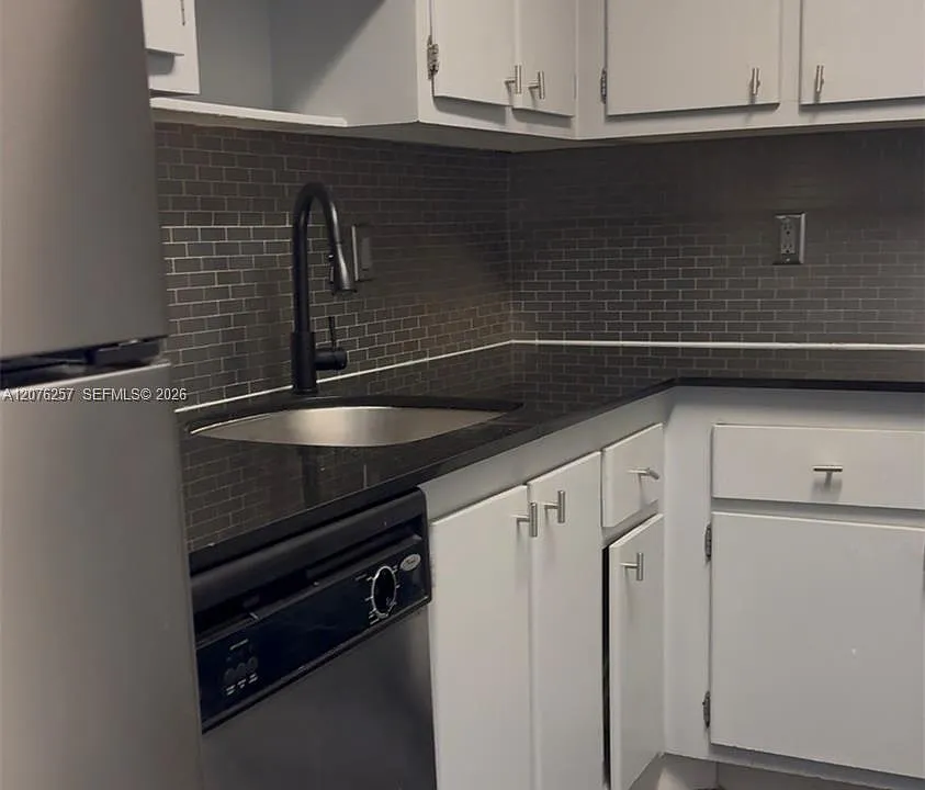 1300 NE Miami Gardens Dr #803E