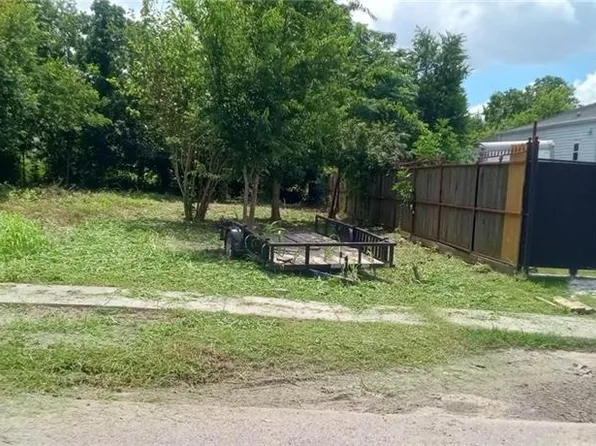 2409 Flood St, New Orleans, LA 70117