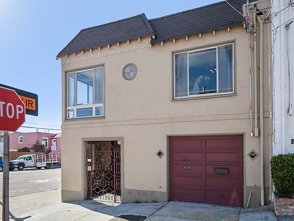2nd image of 2595 38th Ave