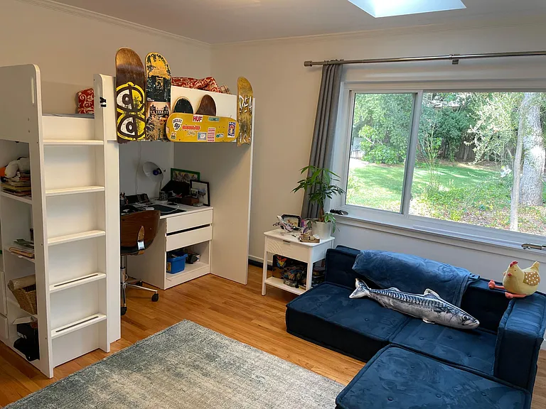 175 Ravenswood Ave — Photo 23