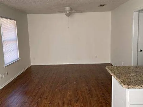 3216 Matthews Dr, Richland Hills, TX 76118