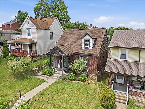 3rd image of 4471 Highridge St