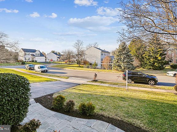 4th image of 44211 Palladian Ct