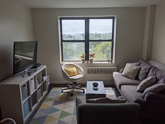 Rented by Lang Realty LLC | media 3