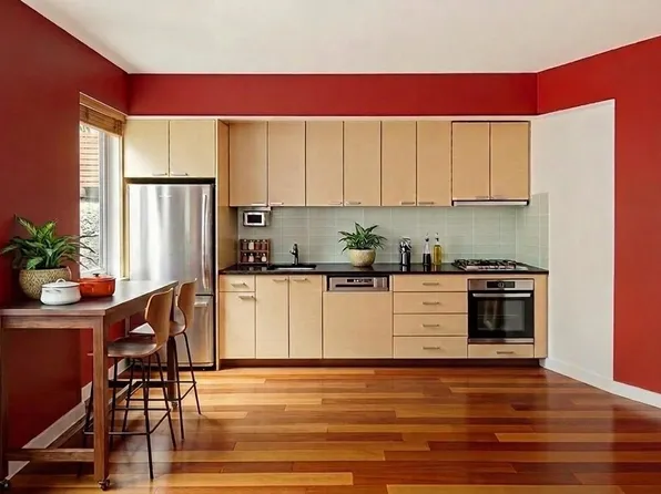 206 East 95th Street image 1 of 6
