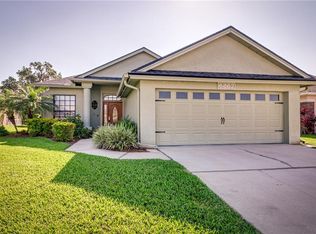 6862 Shimmering Dr, Lakeland, FL 33813