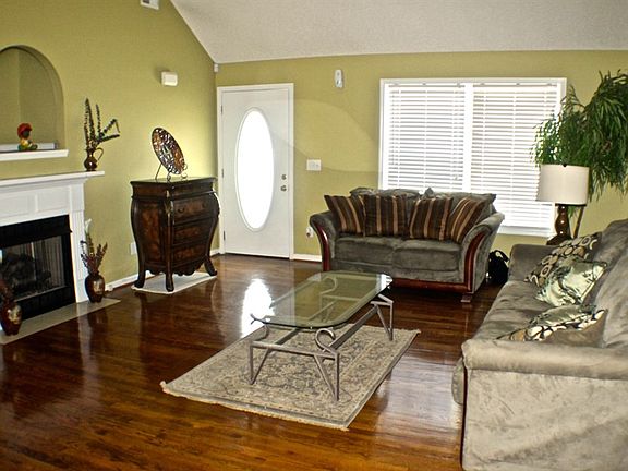 3rd image of 623 Trenholm Trl