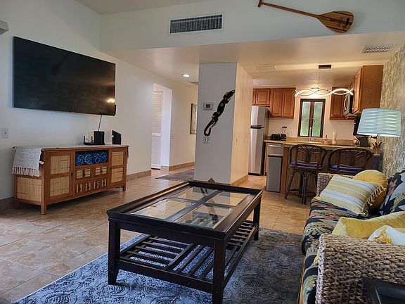 4th image of 75-6040 Alii Dr #506