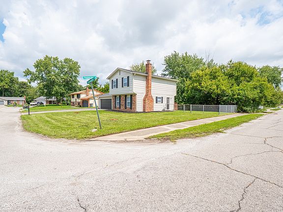 3rd image of 4441 Greenmeadow Cir