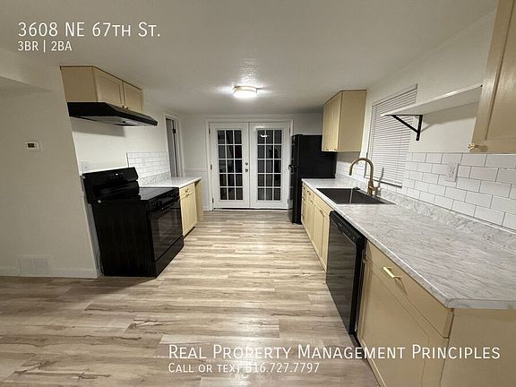 4th image of 3608 NE 67th St