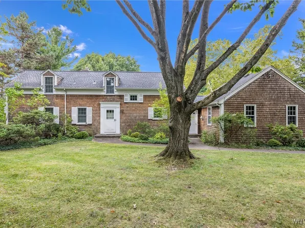 7690 Jewett Holmwood Rd, Orchard Park, NY 14127