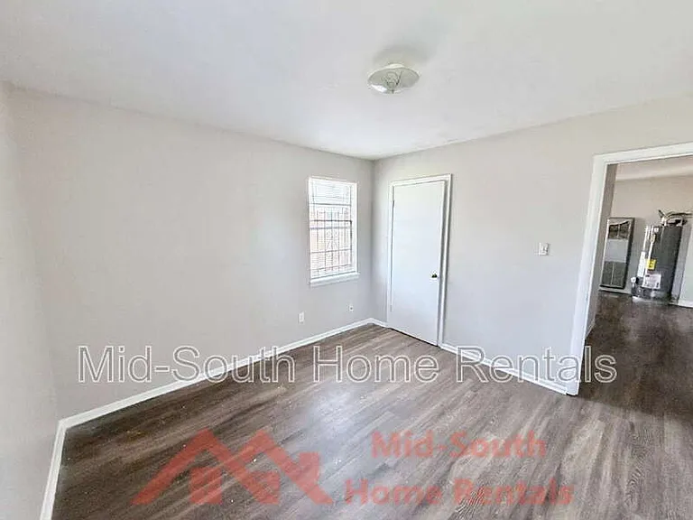 1353 Fairfax St — Photo 10