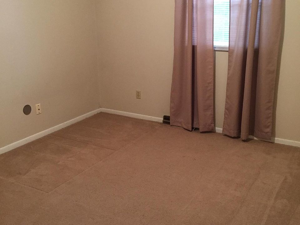 1st image of 3371 Hiwood Ave