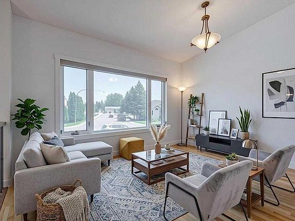 4th image of 129 Duncan Cres