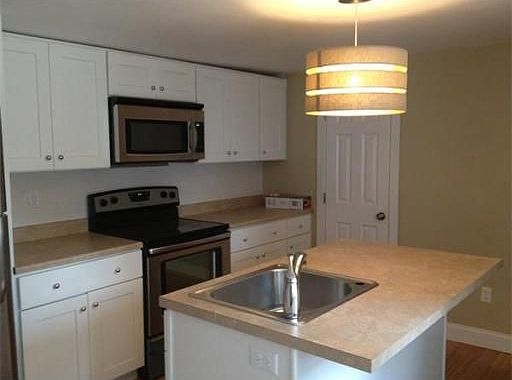 1st image of 18 Pleasant St #1