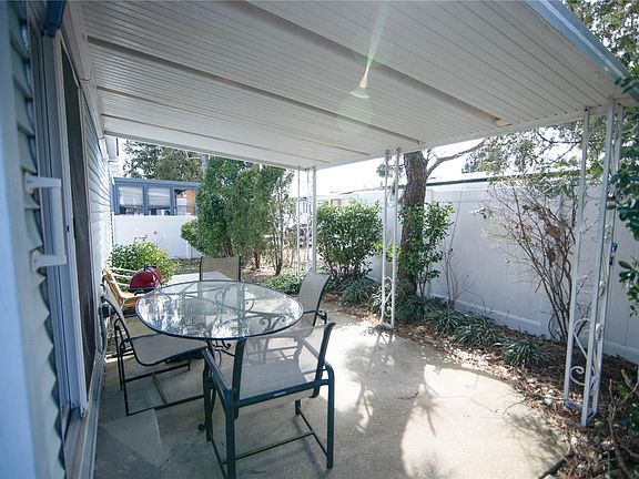 2nd image of 8 Village Cir E