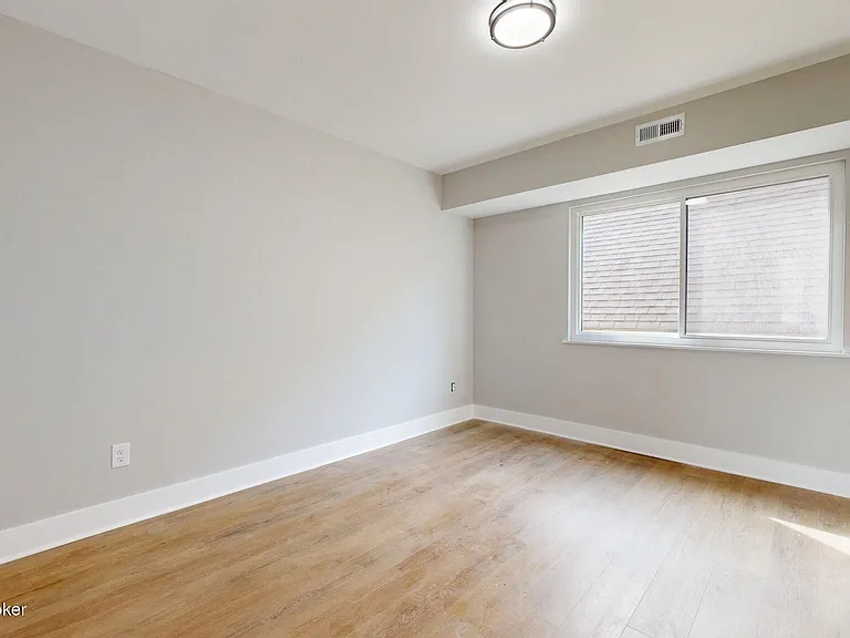 116 Bauer Ave #201 — Photo 8