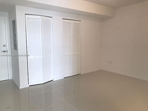 3rd image of 5300 Paseo Blvd APT 405