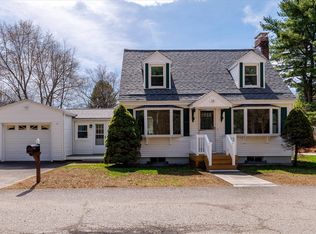 12 Brook St, Ayer, MA 01432