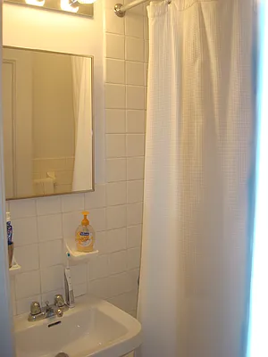 Rented by Metropolitan Equities | media 13