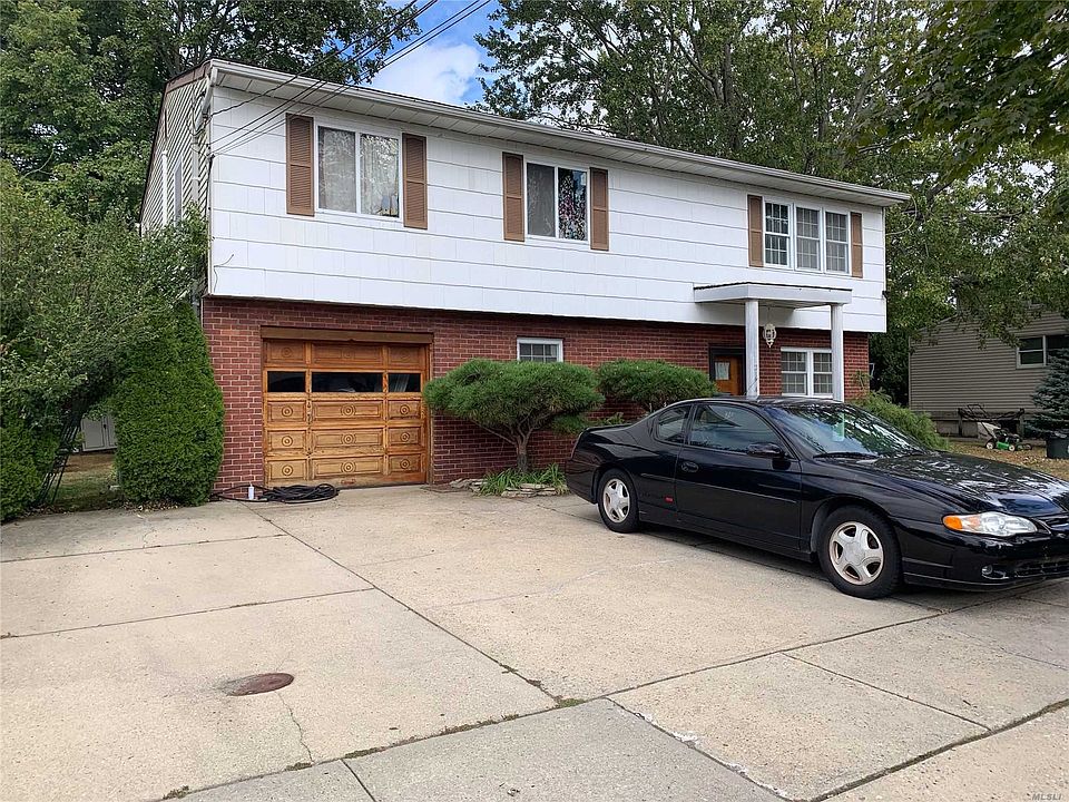2nd image of 244 40th St