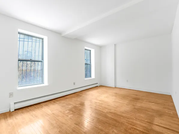 472 Bainbridge Street image 1 of 17