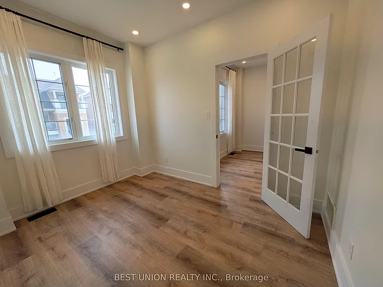 1596 Brandy Ct — Photo 7