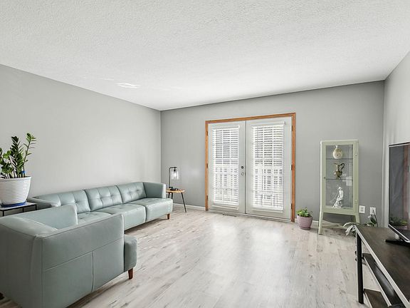 2nd image of 1860 McMenemy St APT E