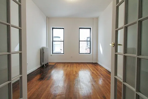 Rented by Bond New York | media 10