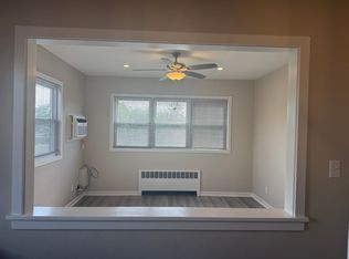 217 N Black Horse Pike APT 2, Mount Ephraim, NJ 08059