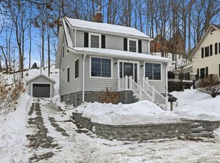 77 Lynde St, Melrose, MA 02176