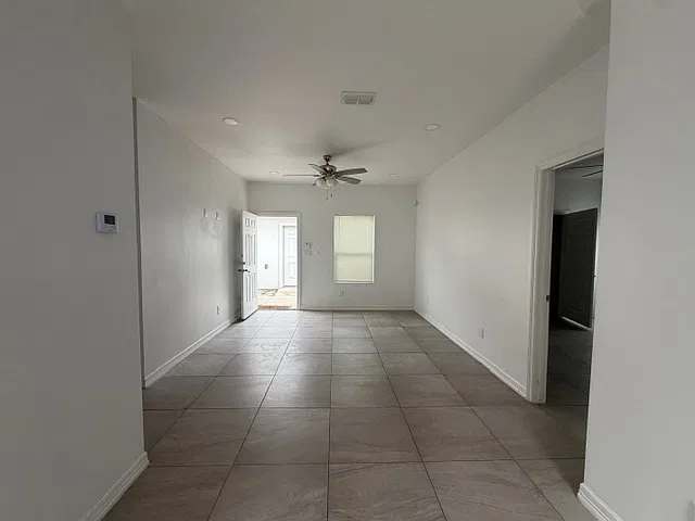 441 Acacia Street - 2 — Photo 3