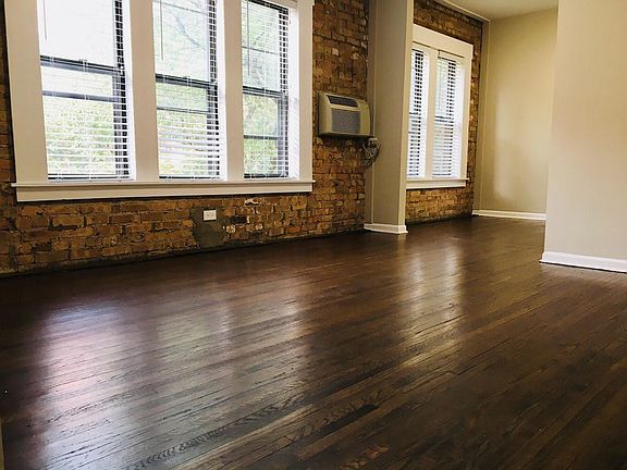 2nd image of 3421 N Elaine Pl APT 2E