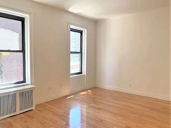 2nd image of 231 Lexington Ave APT 5C