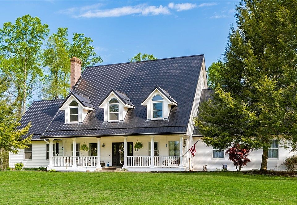 1st image of 2531 Nicholas Ln