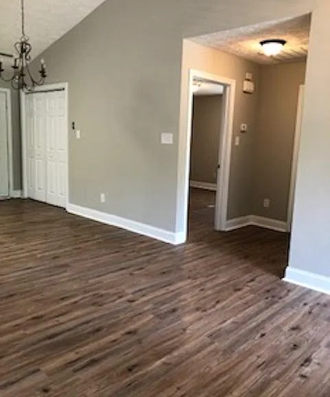 8400 Lesley Marie Ln — Photo 5