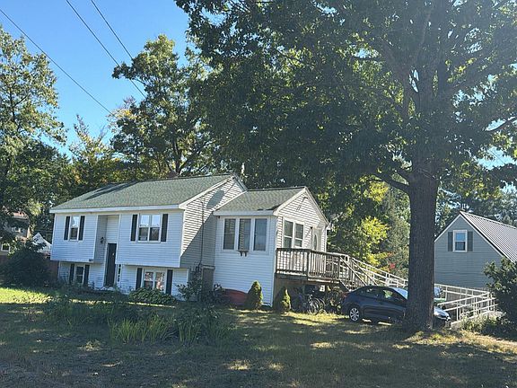 2nd image of 61 Range Rd