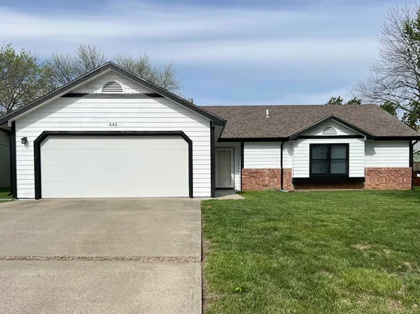 445 Eldridge St, Lawrence, KS 66049