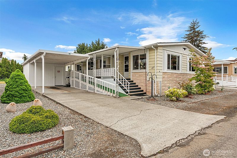 2nd image of 47 Juniper Mobile Estates
